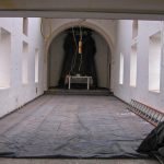 13. Interior y presbiterio