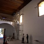 32. Interior 24