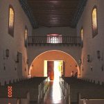 33. Nave interiormente