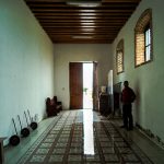 36. Altar salon